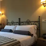 Alda Casa De Reyes Hotel