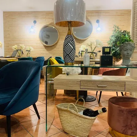 Alda Casa De Reyes Otel 2*