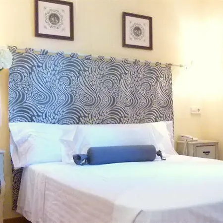 Otel Alda Casa De Reyes 2*